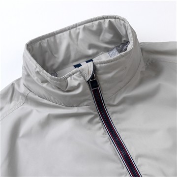 Jak wybrać odpowiedni strój wspinaczkowy?